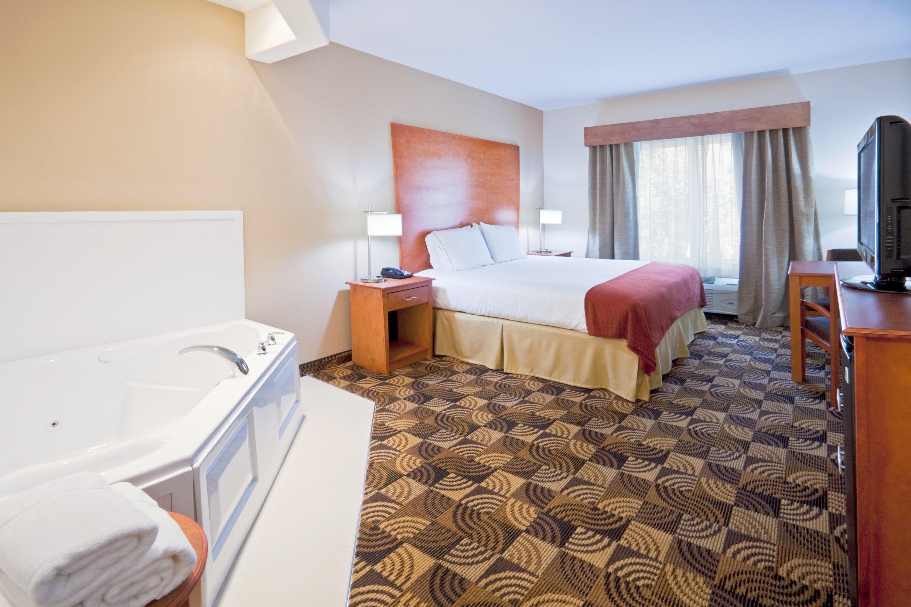 Holiday Express & By Ihg 2* Bainbridge